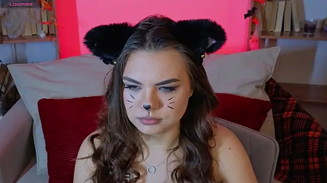 Miss Delia online show from 10/22/25, 11:59