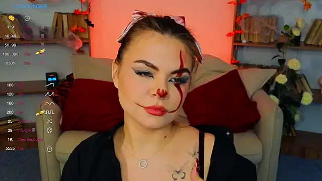 Miss Delia online show from 10/27/25, 11:20