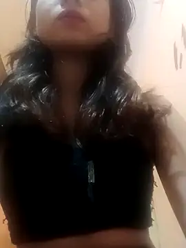 Snapshot of sapna_sharma1 chatting on 10/21/25, 08:04 sapna sharma1 online show from 10/21/25, 08:04