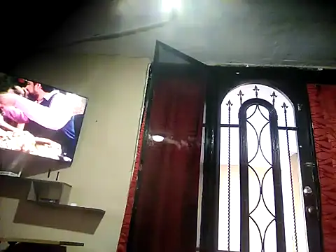 Snapshot of Pedropuente200 chatting on 11/07/25, 03:01 Pedropuente200 online show from 11/07/25, 03:01