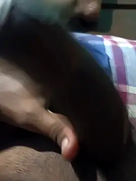 Snapshot of rakesh-priyaa chatting on 10/23/25, 12:59 rakesh-priyaa online show from 10/23/25, 12:59