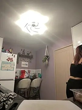 Snapshot of YourFrenchFeliciexo chatting on 10/27/25, 08:46 YourFrenchFeliciexo online show from 10/27/25, 08:46