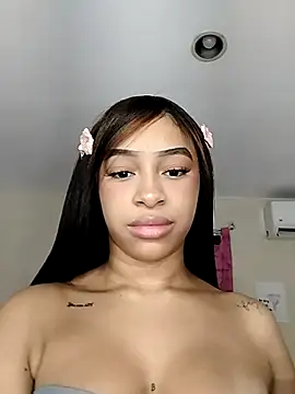 Snapshot of natty_kimm chatting on 10/19/25, 12:55 natty kimm online show from 10/19/25, 12:55