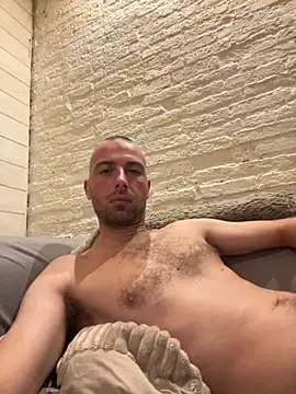 Rotteei1 online show from 10/25/25, 06:13