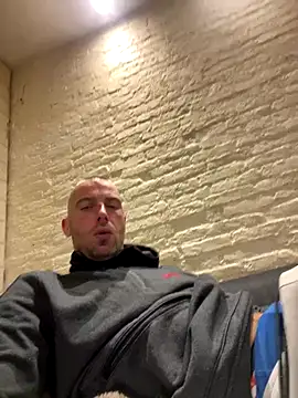 Rotteei1 online show from 11/29/25, 08:17