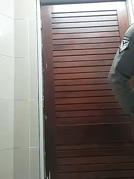 Snapshot of peladowisk chatting on 10/18/25, 08:31 peladowisk online show from 10/18/25, 08:31