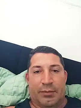 Snapshot of peladowisk chatting on 11/17/25, 05:30 peladowisk online show from 11/17/25, 05:30