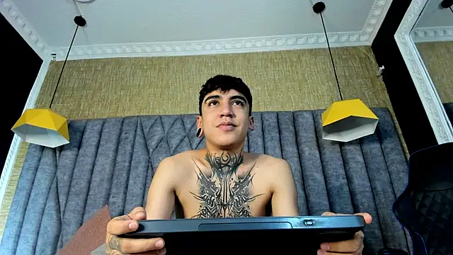 SantiOlsen online show from 10/21/25, 11:44