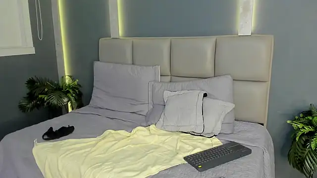 ArohomLester online show from 11/24/25, 12:27