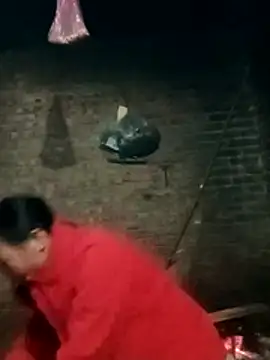 Snapshot of suka-bibi chatting on 11/22/25, 12:04 suka-bibi online show from 11/22/25, 12:04