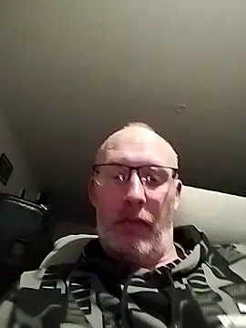 Snapshot of Cedric7653 chatting on 11/02/25, 01:08 Cedric7653 online show from 11/02/25, 01:08