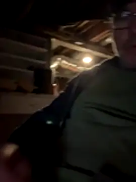 Kneetoe2025 online show from 11/25/25, 04:34