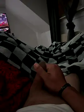 Snapshot of crxolavo chatting on 11/07/25, 10:32 crxolavo online show from 11/07/25, 10:32