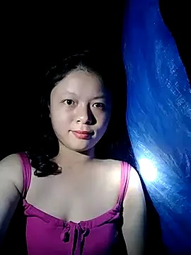 lisa-bae00 online show from 10/29/25, 10:33