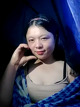 lisa-bae00 online show from 11/02/25, 10:17