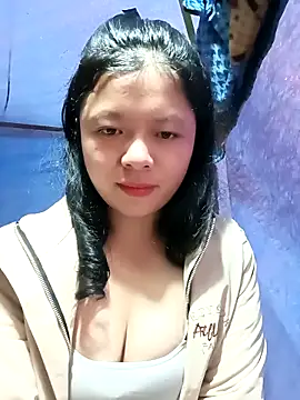 lisa-bae00 online show from 11/24/25, 12:32