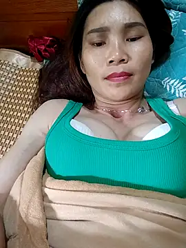 Bear bear0 online show from 11/18/25, 05:56