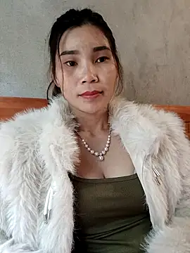 Bear bear0 online show from 11/20/25, 12:55