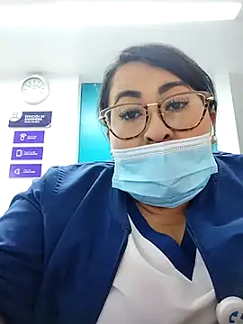 julitziI 09 online show from 11/25/25, 07:30