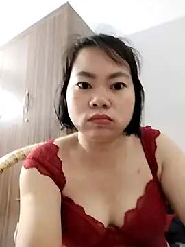 Snapshot of Deer_nice chatting on 10/20/25, 03:01 Deer nice online show from 10/20/25, 03:01