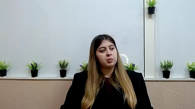Amber  Glow online show from 10/21/25, 11:33