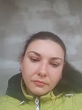 JuliaSky300 online show from 11/07/25, 05:29