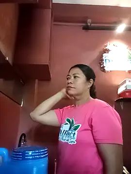 Yummymarie09 online show from 11/07/25, 04:12