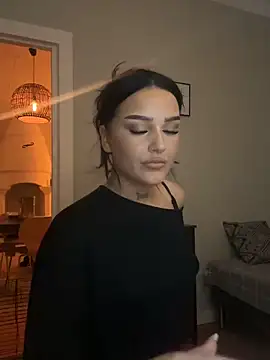 Gabbyys online show from 10/30/25, 08:31