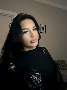 Gabbyys online show from 11/03/25, 09:27