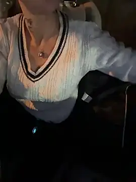 GoddesslaylaX online show from 11/12/25, 07:09