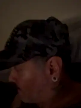 Snapshot of D13ON3L chatting on 11/10/25, 11:26 D13ON3L online show from 11/10/25, 11:26