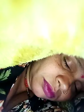 Snapshot of Hot_mona1 chatting on 11/22/25, 08:13 Hot mona1 online show from 11/22/25, 08:13