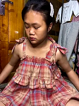 Junny211 online show from 10/22/25, 06:46