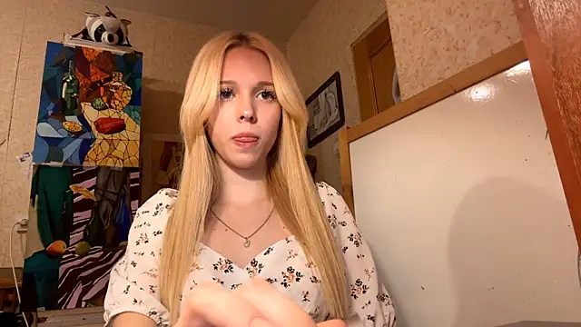 Snapshot of LiltedLube chatting on 10/22/25, 02:06 LiltedLube online show from 10/22/25, 02:06