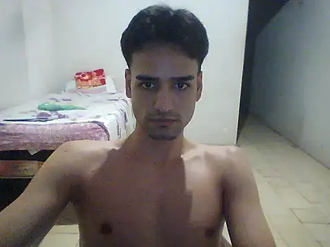 Snapshot of godboy_69 chatting on 10/21/25, 10:43 godboy 69 online show from 10/21/25, 10:43