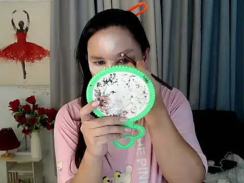 KeraMitenaa online show from 11/13/25, 05:39