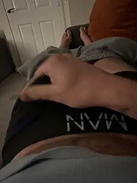 Snapshot of sevenisthemagicnum chatting on 10/28/25, 09:06 sevenisthemagicnum online show from 10/28/25, 09:06