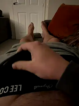 Snapshot of sevenisthemagicnum chatting on 10/29/25, 10:55 sevenisthemagicnum online show from 10/29/25, 10:55