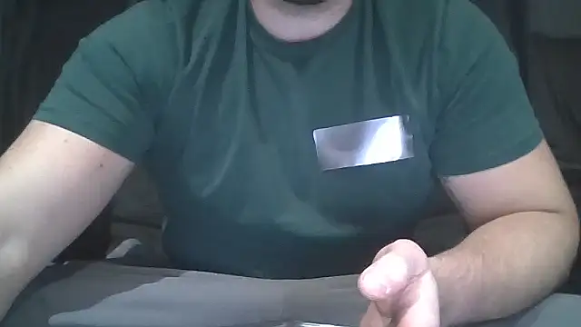 Snapshot of Me2YouYou2Me22 chatting on 10/23/25, 06:39 Me2YouYou2Me22 online show from 10/23/25, 06:39