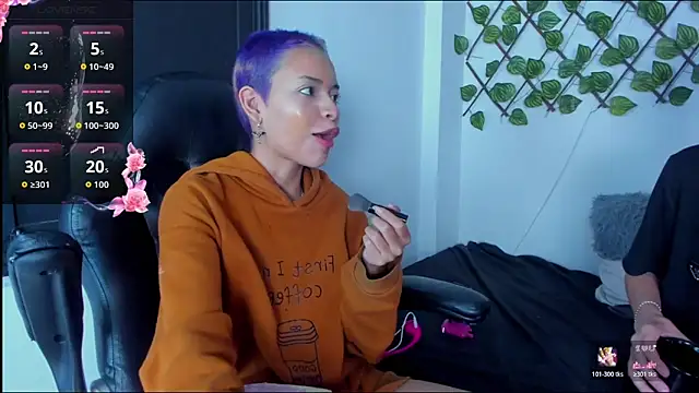 Liam Anny online show from 11/24/25, 01:33