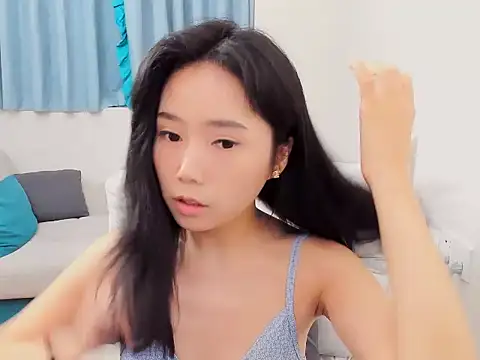 Snapshot of jinjin126 chatting on 10/29/25, 10:17 jinjin126 online show from 10/29/25, 10:17