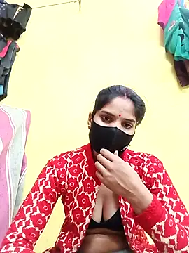 Snapshot of Shreya-750 chatting on 11/11/25, 05:02 Shreya-750 online show from 11/11/25, 05:02