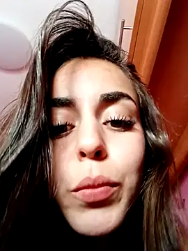 Snapshot of cotoncandyy chatting on 10/30/25, 03:13 cotoncandyy online show from 10/30/25, 03:13