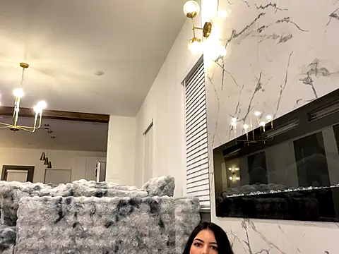 Snapshot of spicymami0333 chatting on 11/04/25, 01:59 spicymami0333 online show from 11/04/25, 01:59