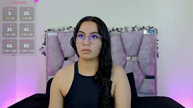 Snapshot of Iris_mandarinne chatting on 10/30/25, 06:08 Iris mandarinne online show from 10/30/25, 06:08