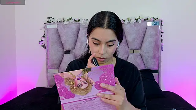 Snapshot of Iris_mandarinne chatting on 10/31/25, 06:09 Iris mandarinne online show from 10/31/25, 06:09