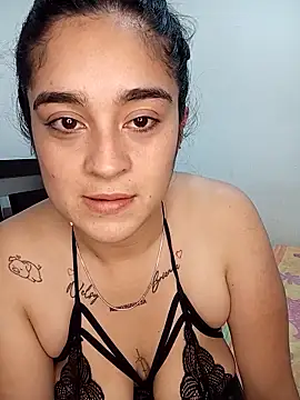 Snapshot of dess-3425 chatting on 10/29/25, 08:21 dess-3425 online show from 10/29/25, 08:21