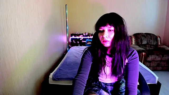 Quietdaisy online show from 10/24/25, 10:22