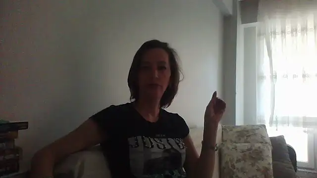 Snapshot of ArianaStarr chatting on 10/29/25, 08:16 ArianaStarr online show from 10/29/25, 08:16