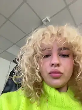 khalee sy online show from 11/11/25, 08:58